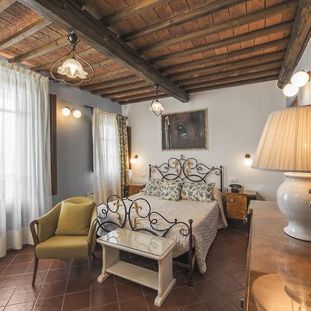 فندق Borgo Tre Rose Valiano المظهر الخارجي الصورة