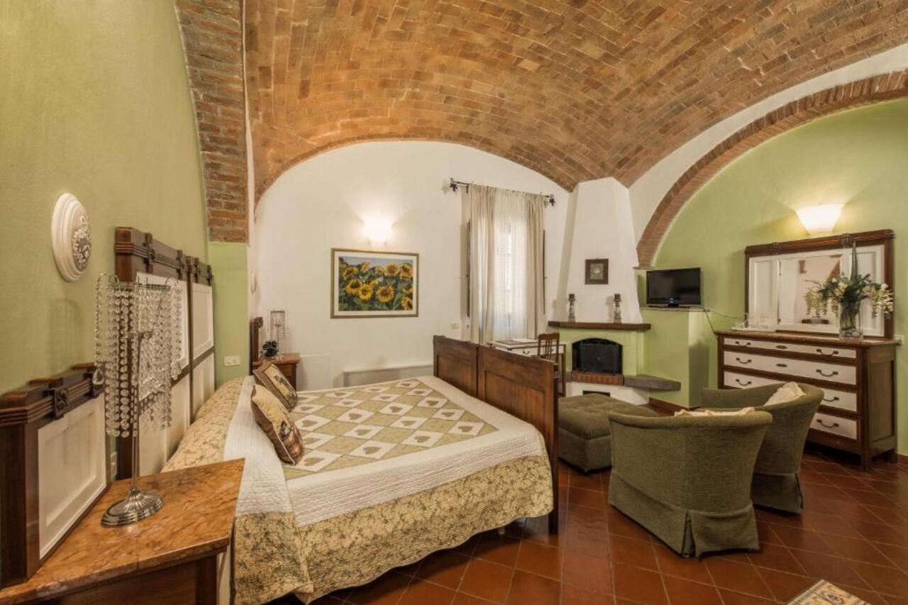 فندق Borgo Tre Rose Valiano المظهر الخارجي الصورة