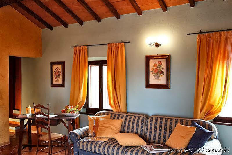 فندق Borgo Tre Rose Valiano المظهر الخارجي الصورة